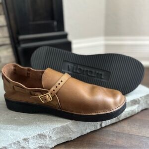 Aurora Shoe Company Middle English Lagenlook Style Brown Leather Shoe Womens 11B